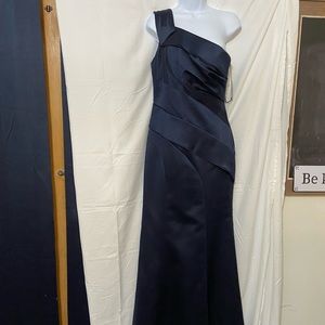 White by Vera Wang special occasion navy dress